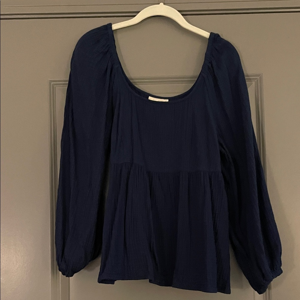 Universal Thread Navy Blouse